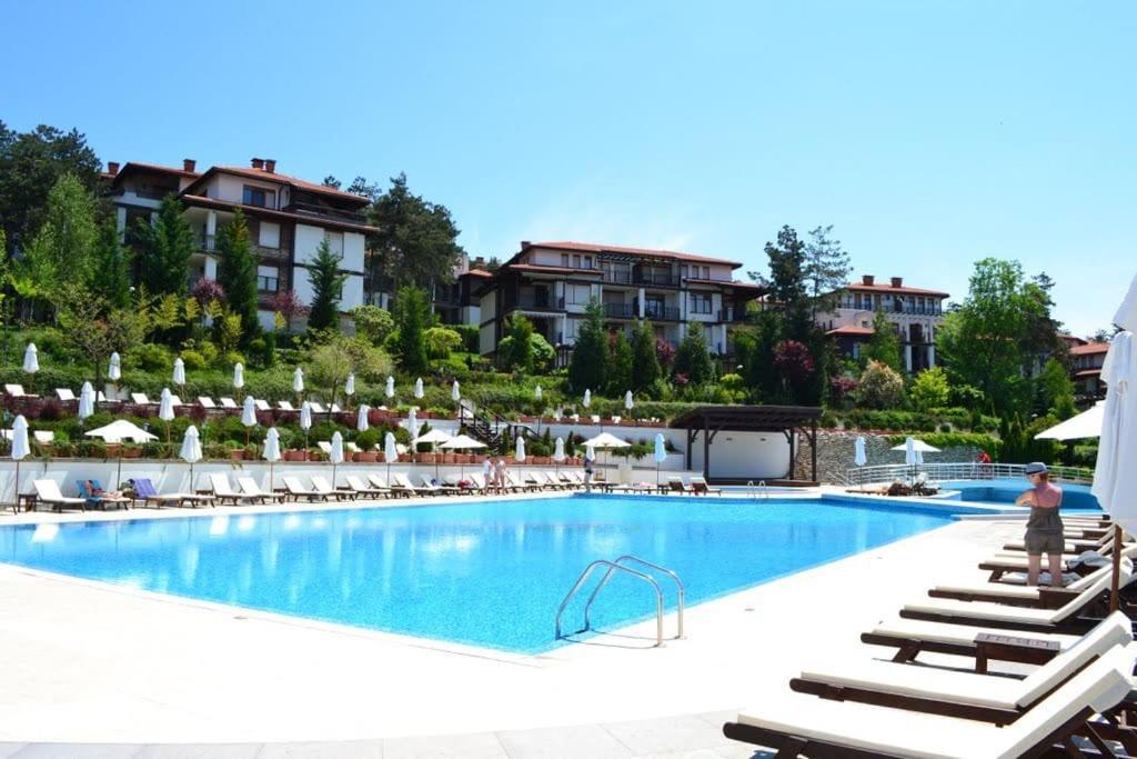 Lovely In Santa Marina, Apartment Sozopol
