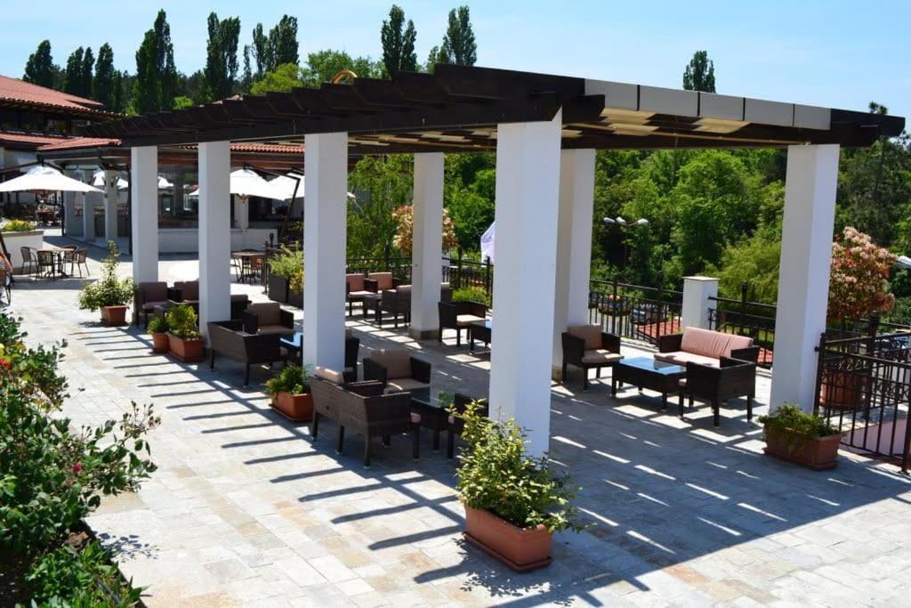 Lovely In Santa Marina, Apartment Sozopol